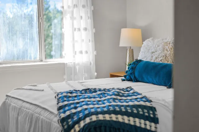 $440,000 | 17328 Broken Ridge Road, Bella Vista, CA 96008