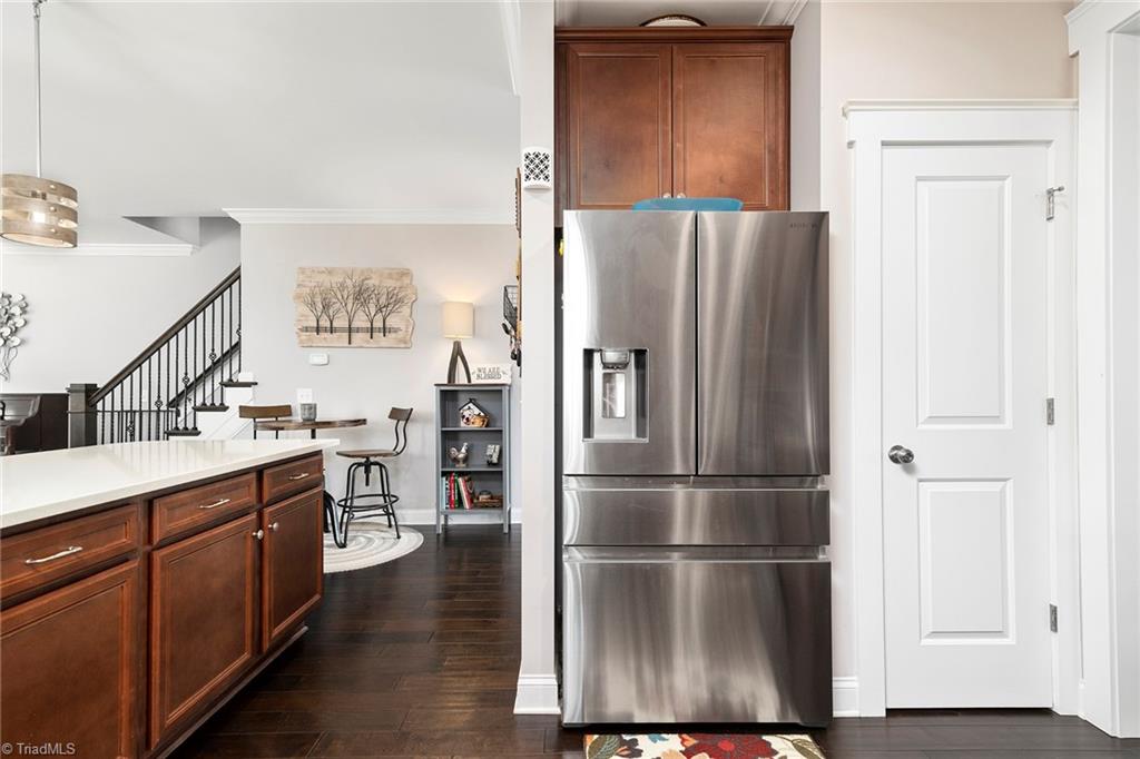 5519 Rambling Road Greensboro, NC 27409 - Photo 11 of 50 Gallery Image 11