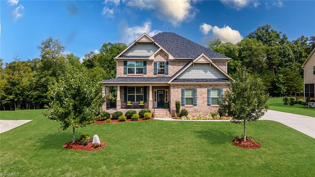 5519 Rambling Road Greensboro, NC 27409 - Photo 2 of 50 Gallery Image 2