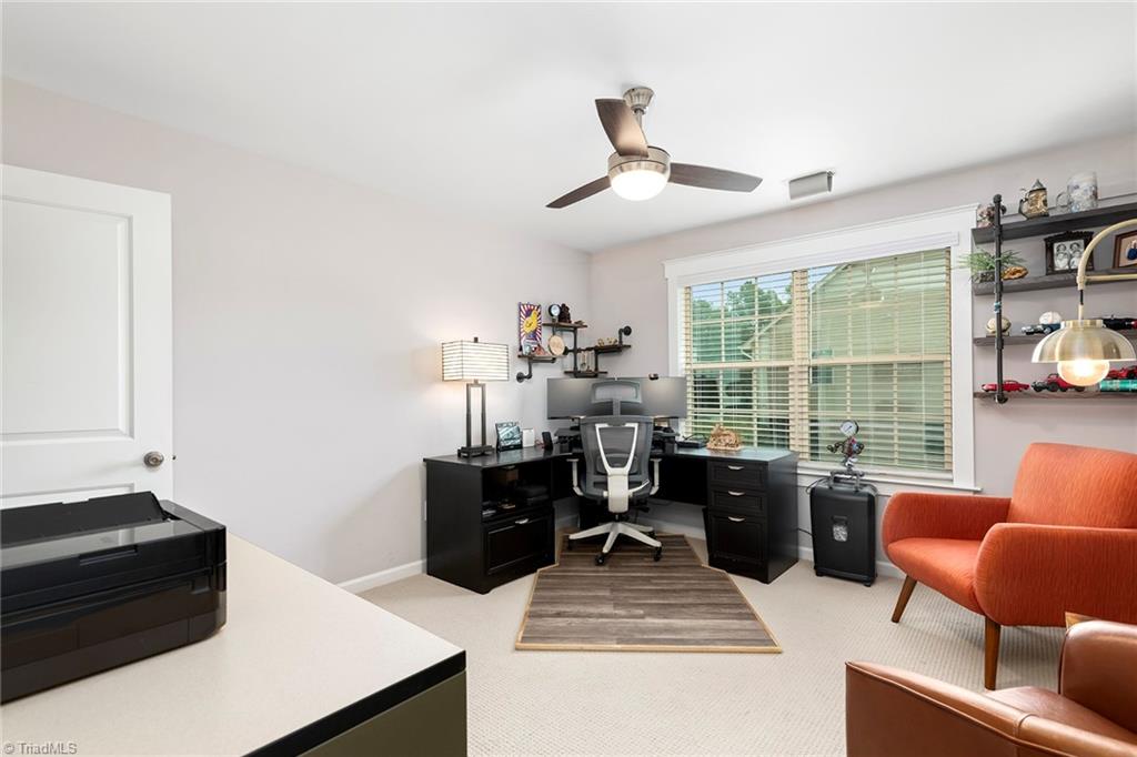 5519 Rambling Road Greensboro, NC 27409 - Photo 30 of 50 Gallery Image 30