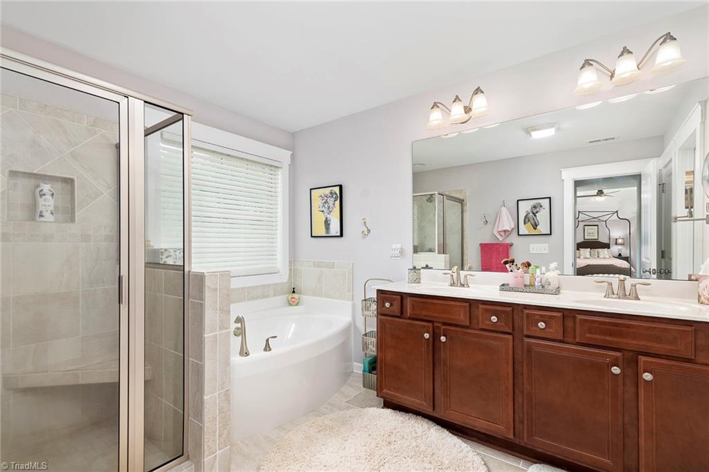 5519 Rambling Road Greensboro, NC 27409 - Photo 44 of 50 Gallery Image 44