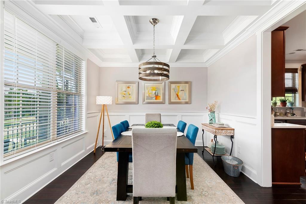 5519 Rambling Road Greensboro, NC 27409 - Photo 7 of 50 Gallery Image 7