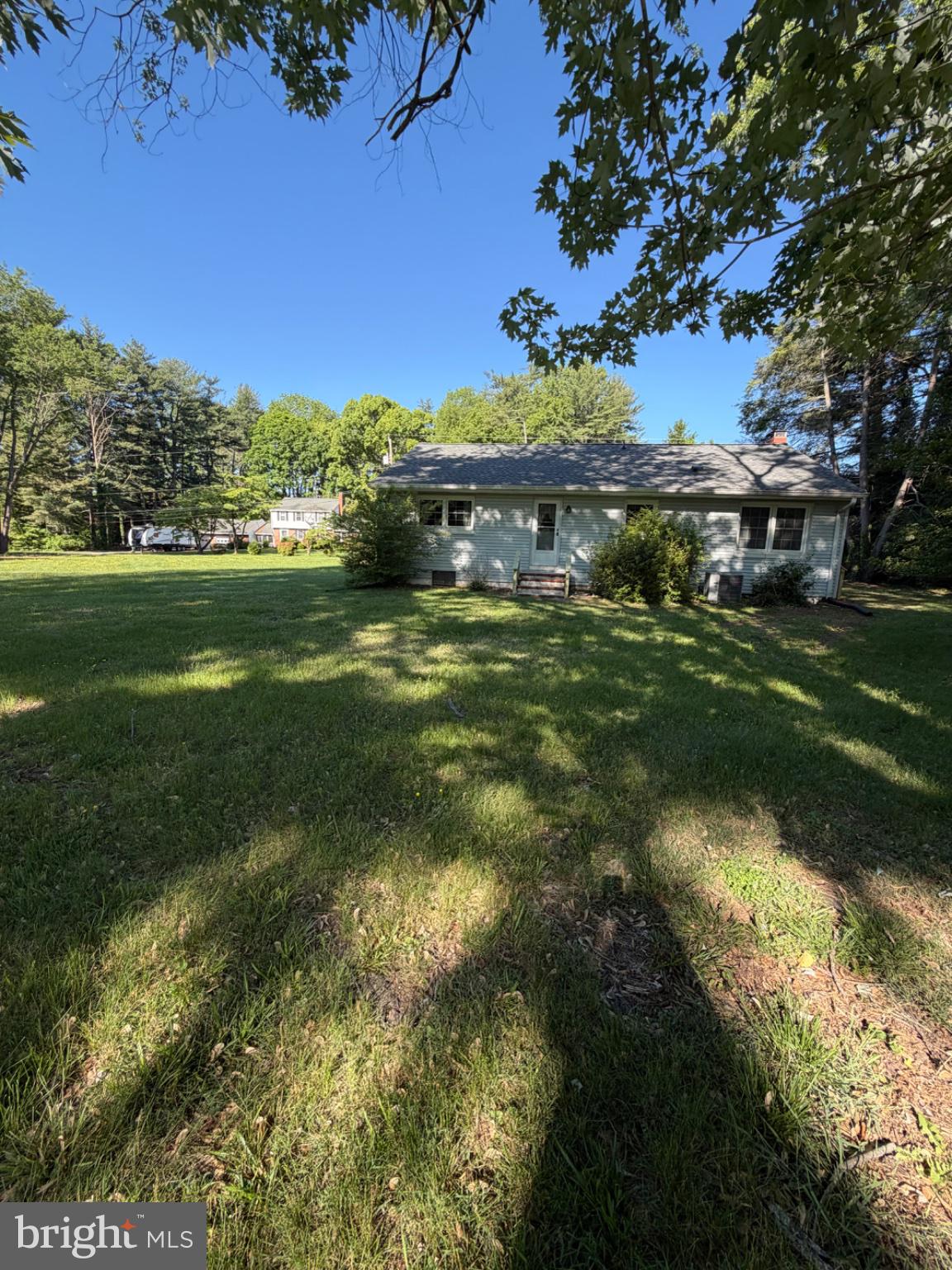 1509 Duvall Road Annapolis, MD 21409 - Photo 6 of 39 a front view of a house with a garden