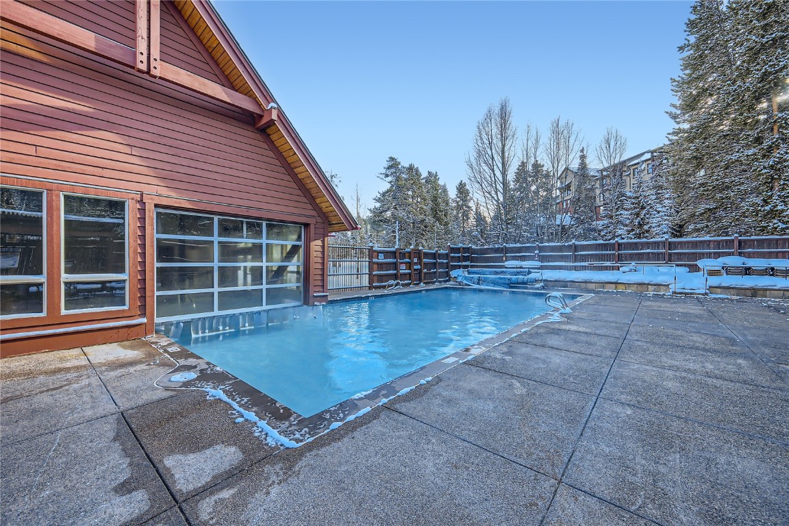 400 Kings Crown Road, Unit 400 Breckenridge, CO 80424 - Photo 32 of 40 a view of a backyard