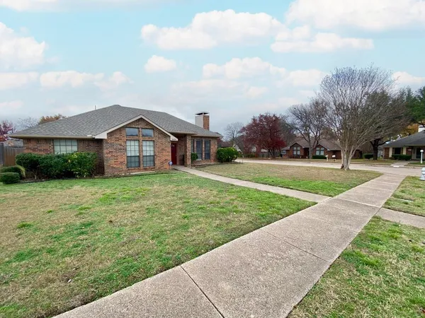 $2,300 | 1531 La Paz Drive, Plano, TX 75074