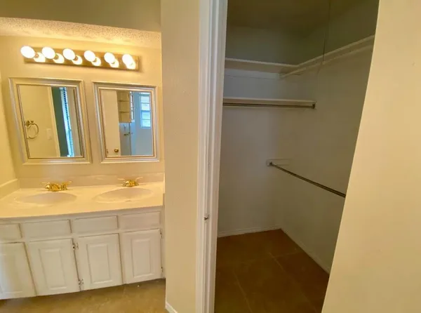 $2,300 | 1531 La Paz Drive, Plano, TX 75074