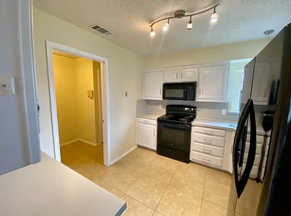$2,300 | 1531 La Paz Drive, Plano, TX 75074
