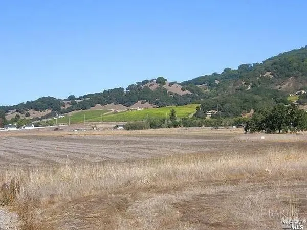 $575,000 | 585 Hunter Lane, Santa Rosa, CA 95404