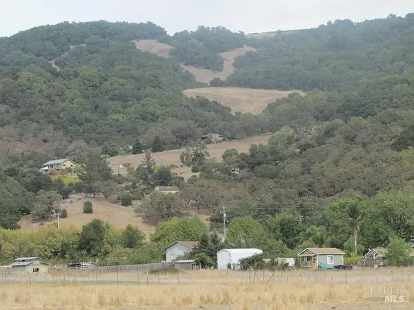 $575,000 | 585 Hunter Lane, Santa Rosa, CA 95404