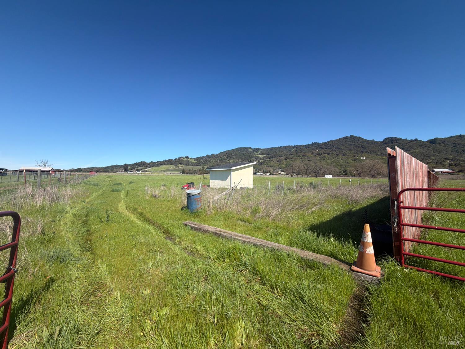 585 Hunter Lane Santa Rosa, CA 95404 - Photo 6 of 18