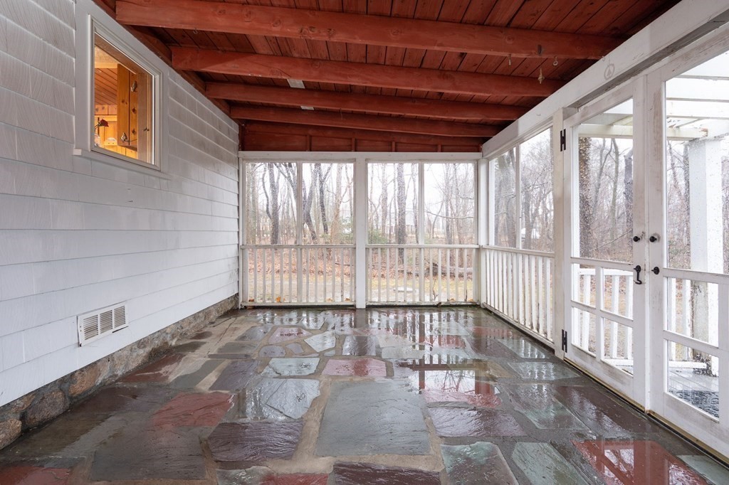 2 Playground Road Hingham, MA 02043 - Photo 17 of 33