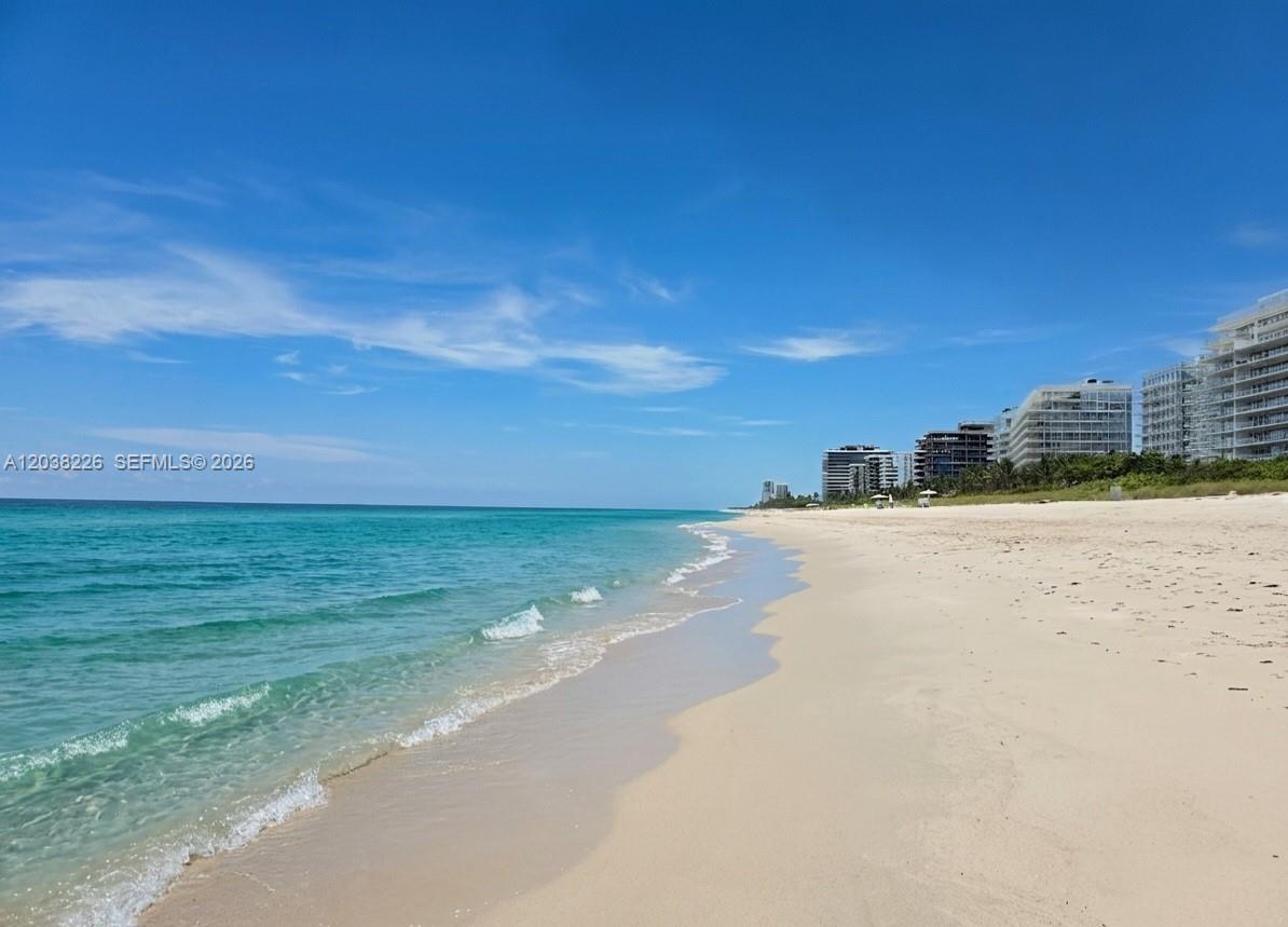 9201 Collins Avenue, Unit 422 Surfside, FL 33154 - Photo 32 of 86
