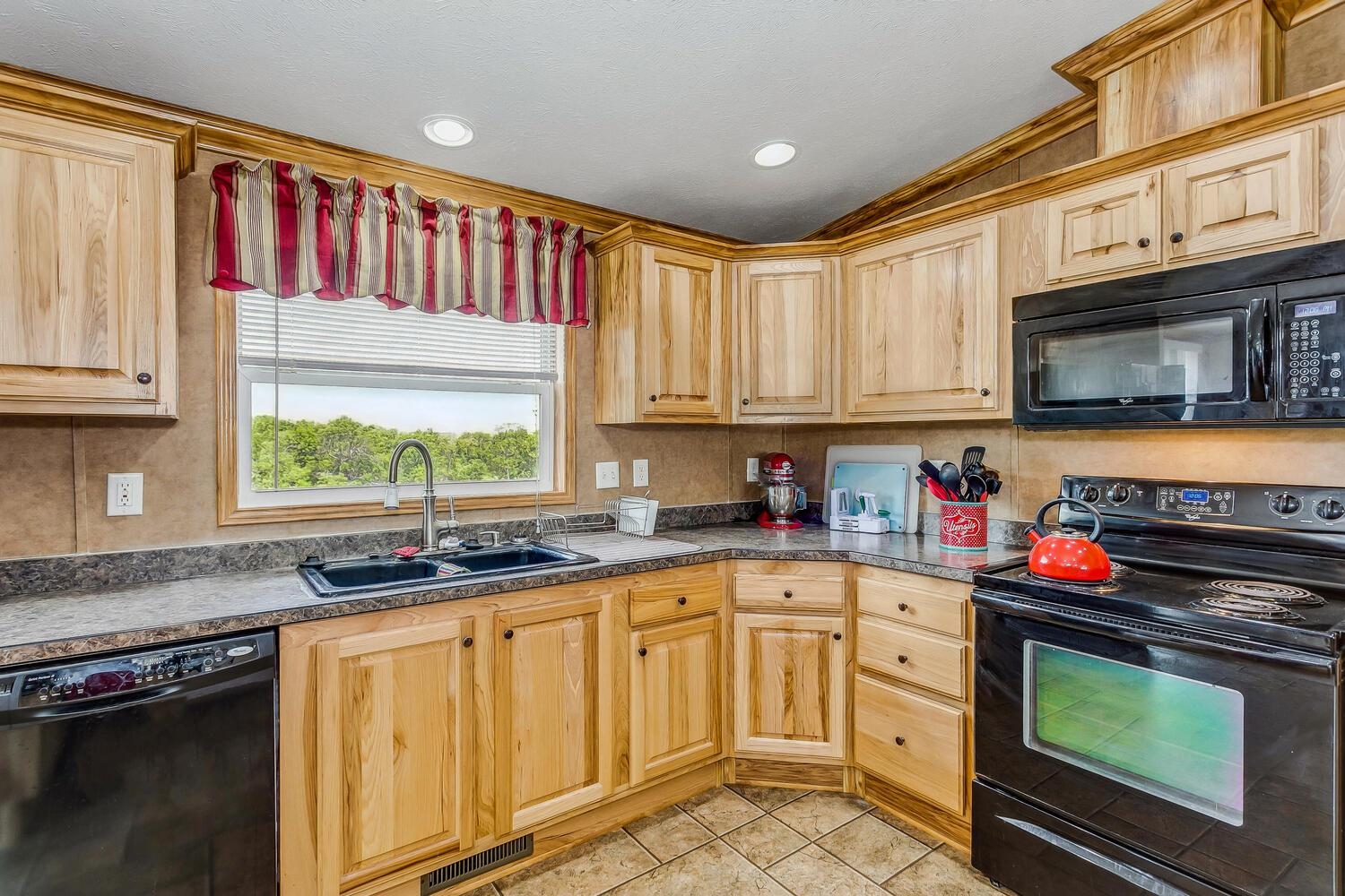 1442 Highway 160 Moline, KS 67353 - Photo 15 of 36