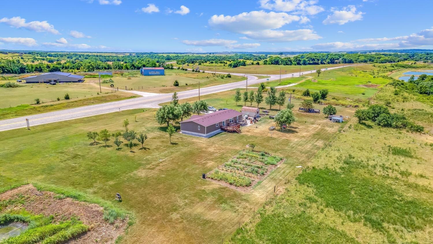 1442 Highway 160 Moline, KS 67353 - Photo 33 of 36