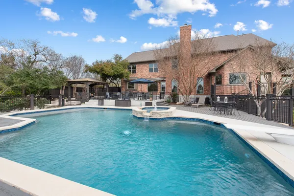 $1,968,500 | 10724 Bay Laurel Trail, Austin, TX 78750