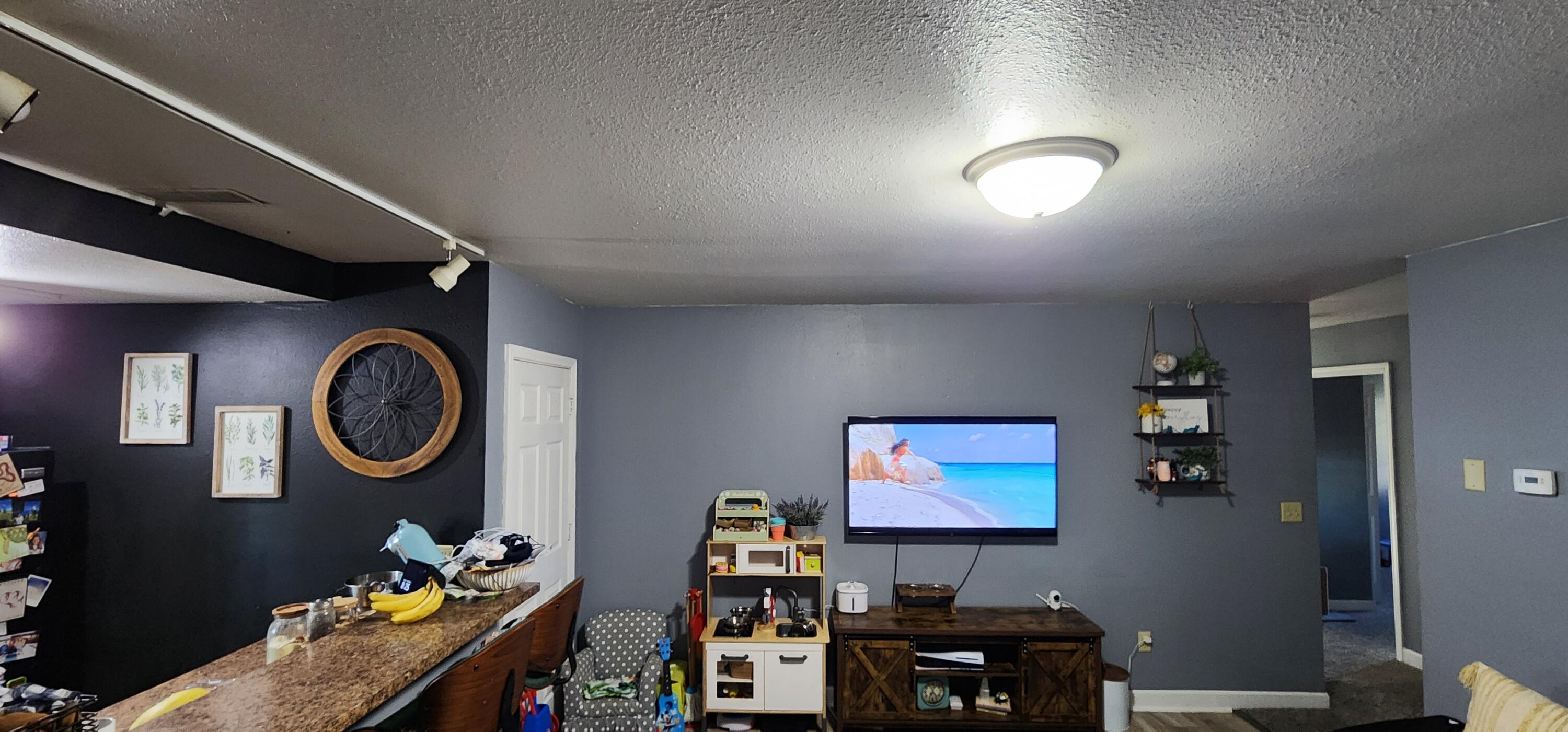 6372 Yellowstone Trail Addison, WI 53002 - Photo 12 of 20 20251009_082554