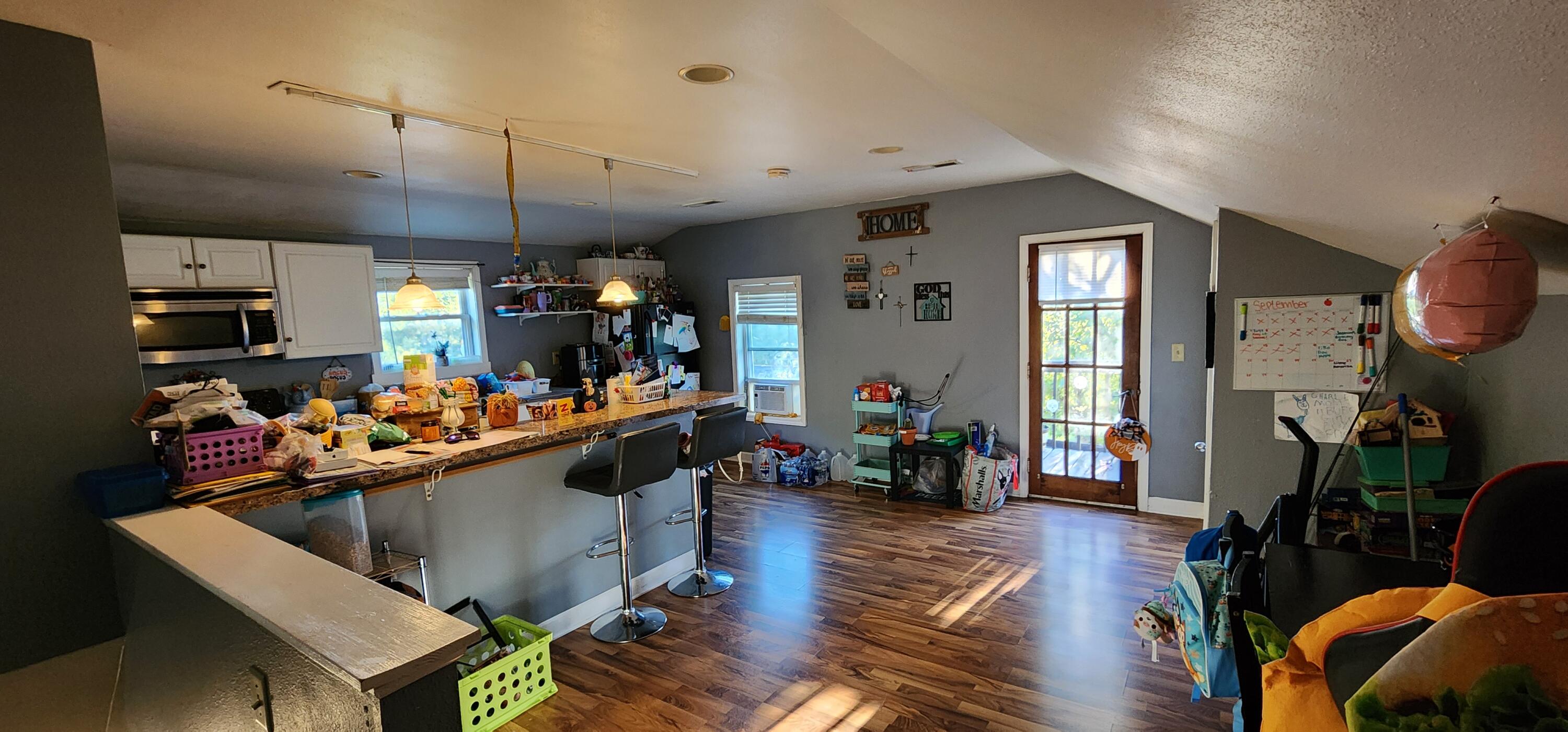 6372 Yellowstone Trail Addison, WI 53002 - Photo 10 of 20 20251009_080302