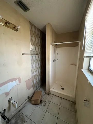 $140,000 | 7263 Old Bainbridge Road, Tallahassee, FL 32303