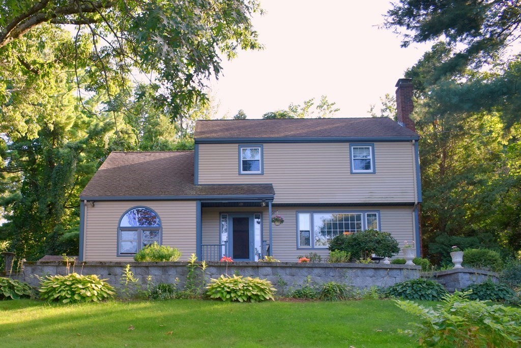 54 Davis Road Chelmsford, MA 01824 - Photo 1 of 36
