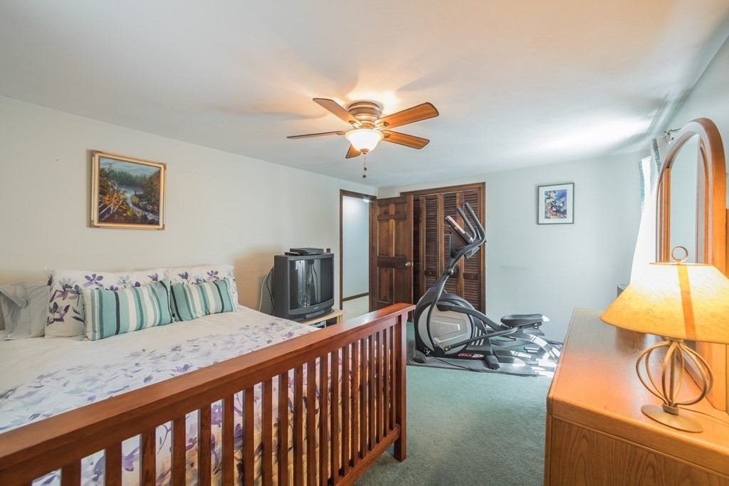 54 Davis Road Chelmsford, MA 01824 - Photo 19 of 36