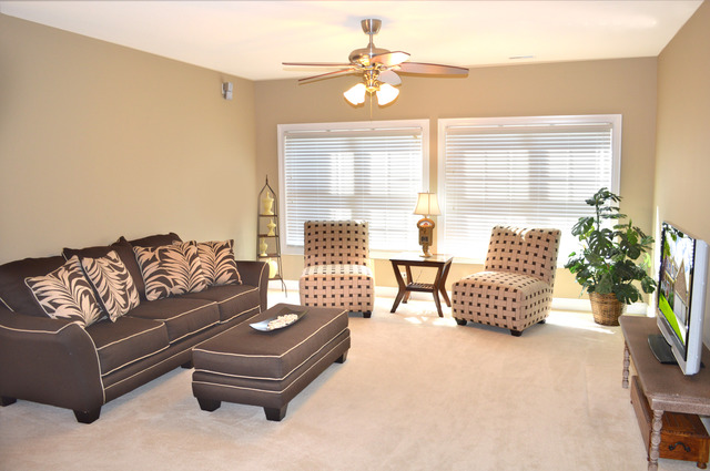 683 Greenfield Road Sugar Grove, IL 60554 - Photo 15 of 25