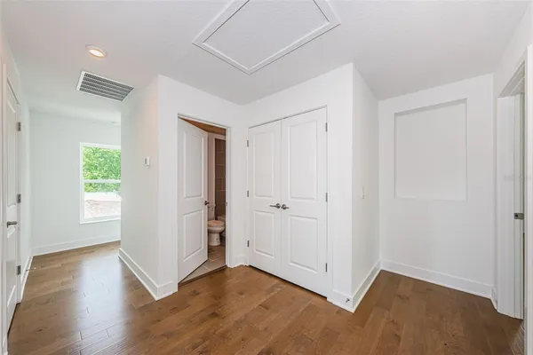 $5,500 | 1701 25th Avenue North, St. Petersburg, FL 33713