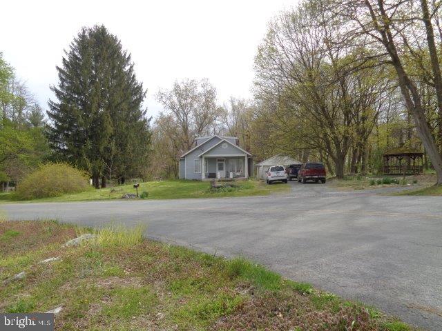 415 Greason Road Carlisle, PA 17015 - Photo 16 of 94 Gallery Image 16