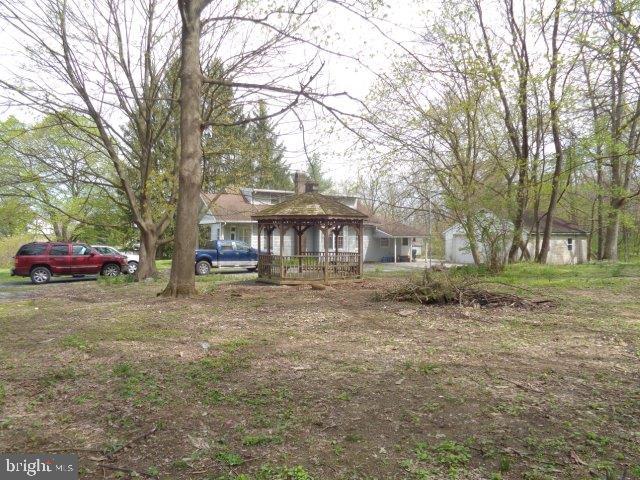 415 Greason Road Carlisle, PA 17015 - Photo 17 of 94 Gallery Image 17