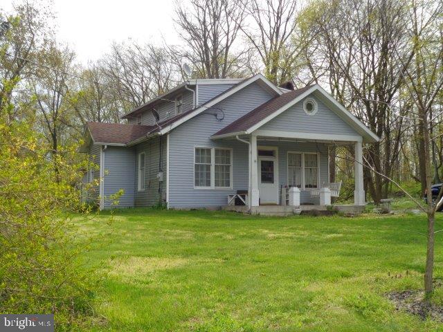415 Greason Road Carlisle, PA 17015 - Photo 8 of 94 Gallery Image 8