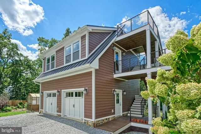 $1,699,999 | 16555 Old Waterford Road, Paeonian Springs, VA 20129