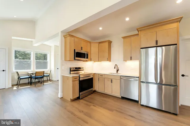 $1,699,999 | 16555 Old Waterford Road, Paeonian Springs, VA 20129