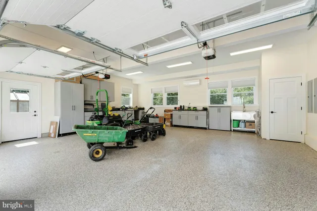 $1,699,999 | 16555 Old Waterford Road, Paeonian Springs, VA 20129