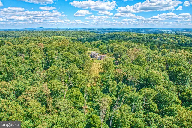 $1,699,999 | 16555 Old Waterford Road, Paeonian Springs, VA 20129