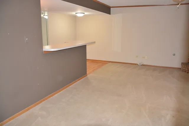 $299,900 | 17155 Kamp Court, Unit 9, Tinley Park, IL 60487