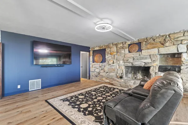 $2,399,000 | 14990 Garcal Drive, San Jose, CA 95127