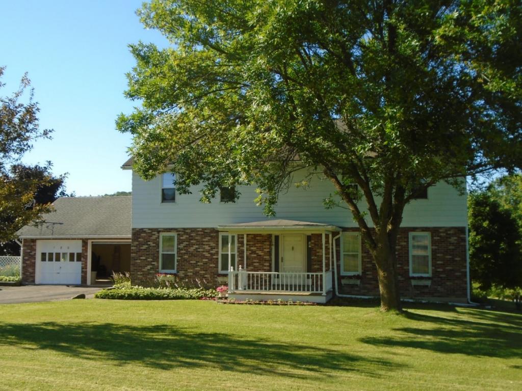 190 Knight Road Vestal, NY 13850 - Photo 1 of 36 Gallery Image 1