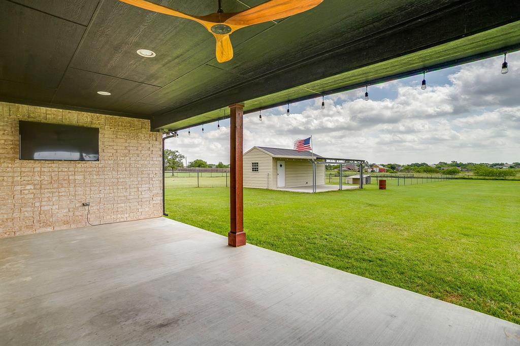 4129 Florance Road Ponder, TX 76259 - Photo 24 of 34