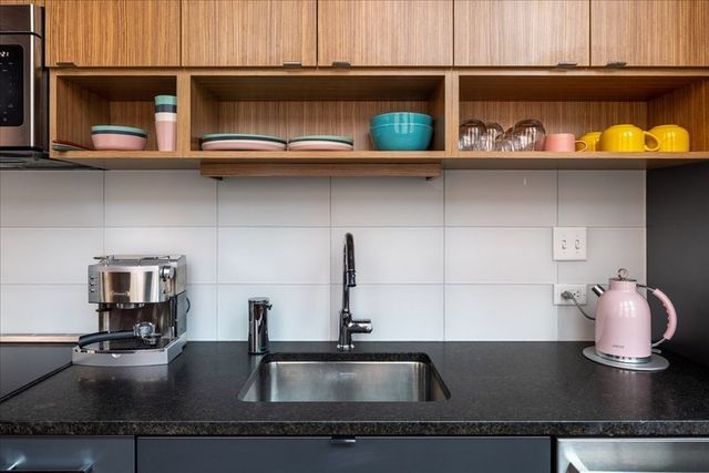 $599,000 | 319 A Street, Unit 407, Boston, MA 02210