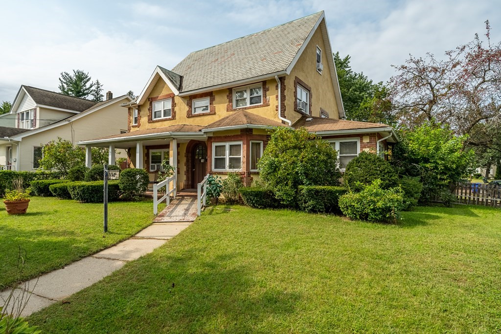 118 Pasco Road Springfield, MA 01151 - Photo 3 of 35