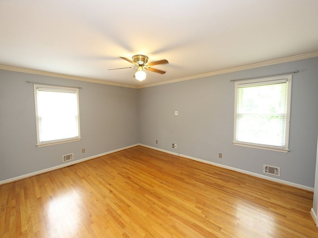 1013 Winona Road Raleigh, NC 27609 - Photo 6 of 9 Photo 6