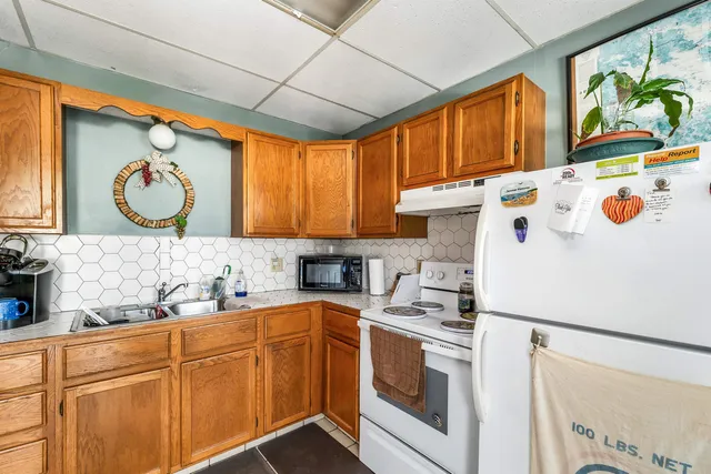 $324,900 | 112-114 Main Street, Colebrook, NH 03576