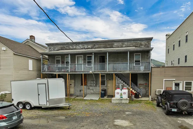 $324,900 | 112-114 Main Street, Colebrook, NH 03576