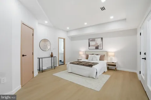 $5,295,000 | 1124 Savile Lane, McLean, VA 22101