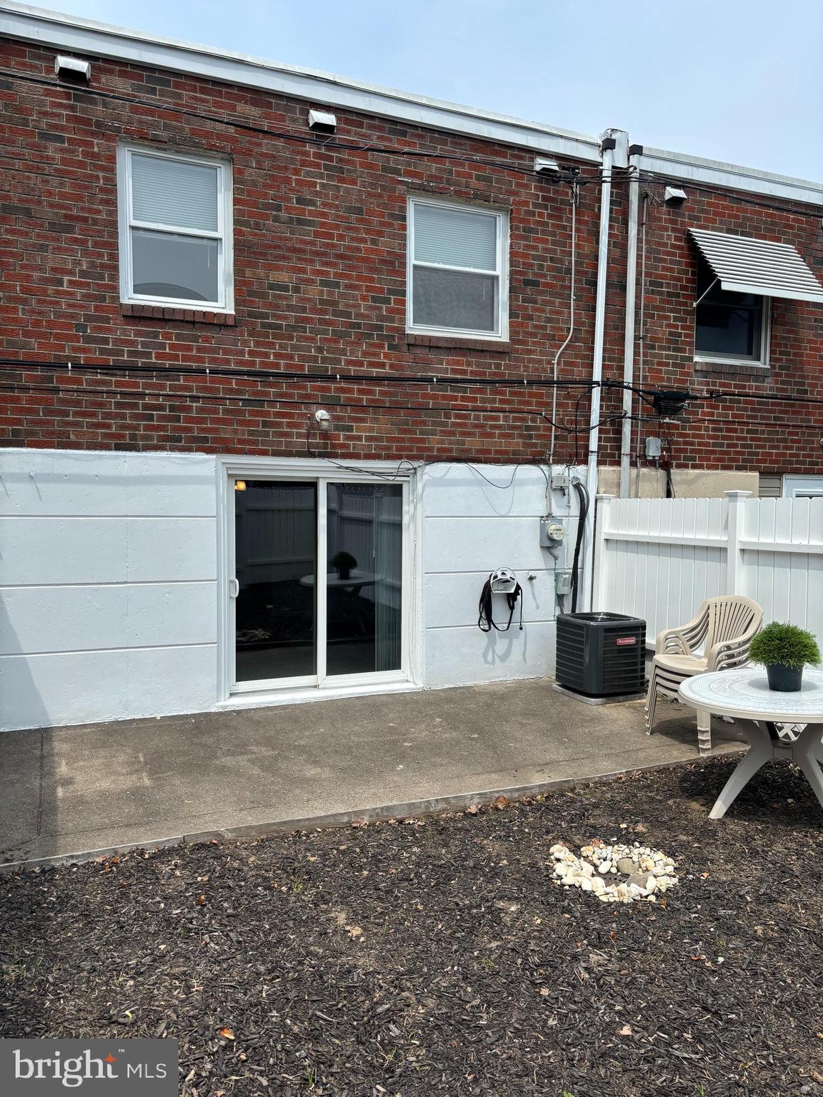 3323 South Keswick Road Philadelphia, PA 19114 - Photo 6 of 18 Gallery Image 6