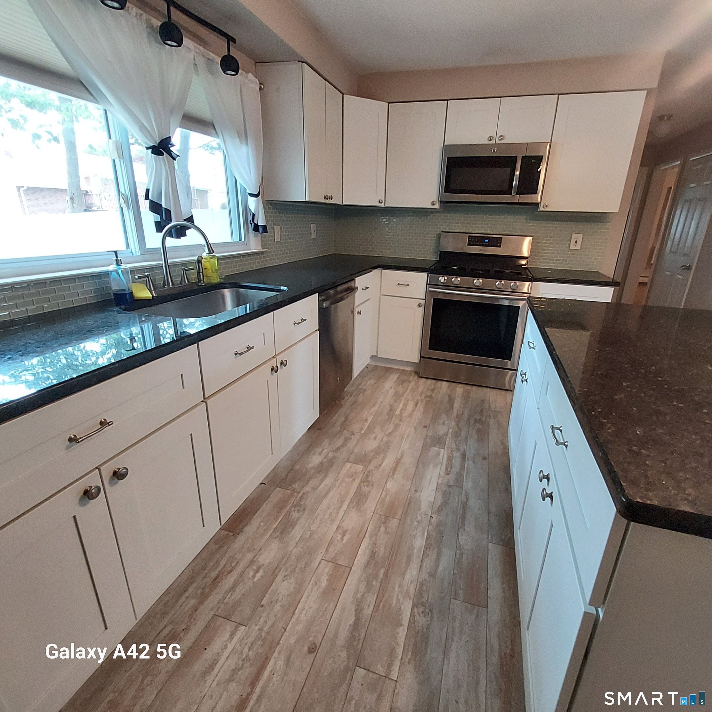 111 Boston Street Torrington, CT 06790 - Photo 8 of 25
