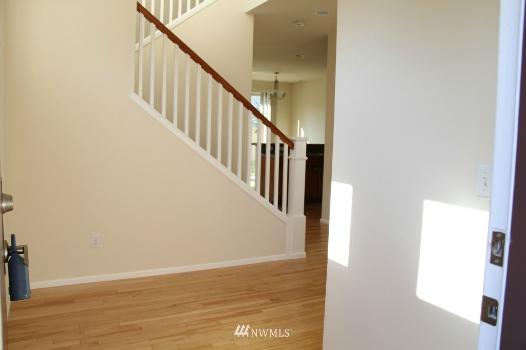 3530 160th Place Southeast Bothell, WA 98012 - Photo 13 of 14