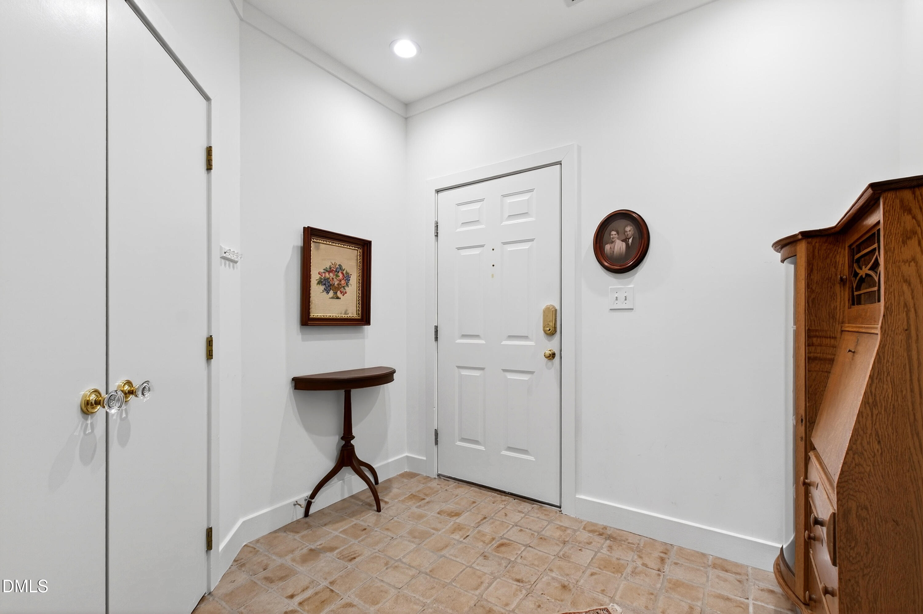 100 Edenburgh Road, Unit 201 Raleigh, NC 27608 - Photo 10 of 62 Edenburgh (10)
