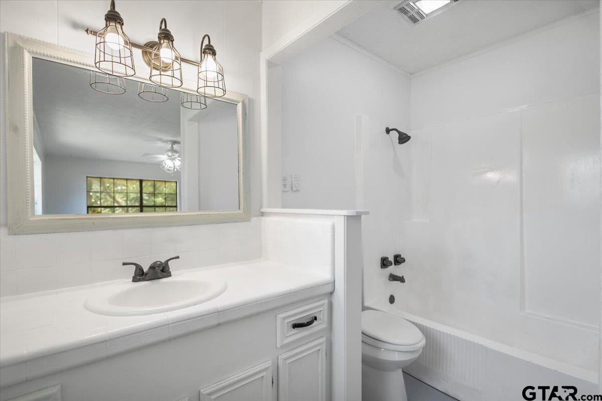 6639 Farm To Market 1248 Rusk, TX 75785 - Photo 21 of 48