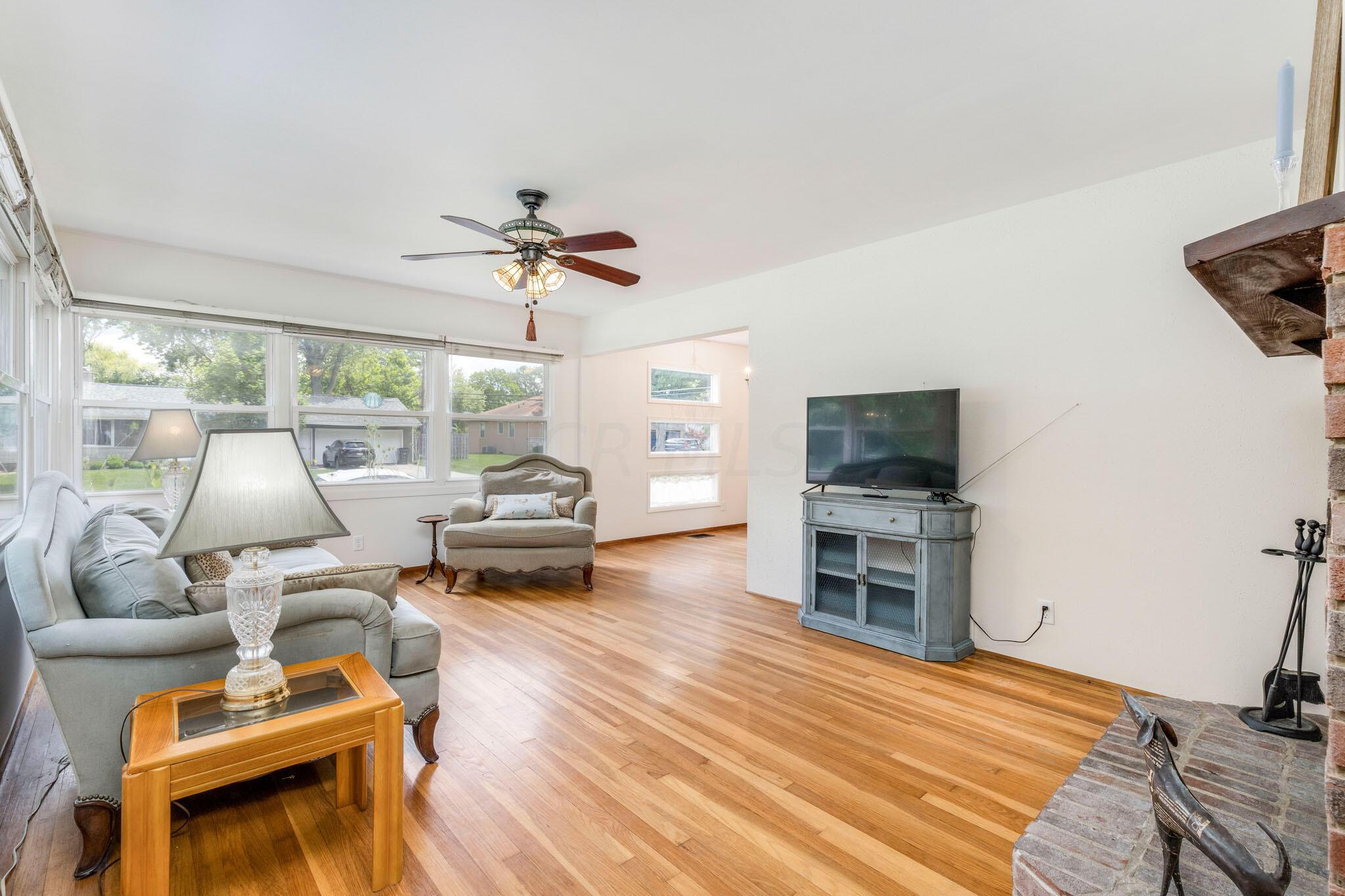 1917 Fishinger Road Columbus, OH 43221 - Photo 7 of 36