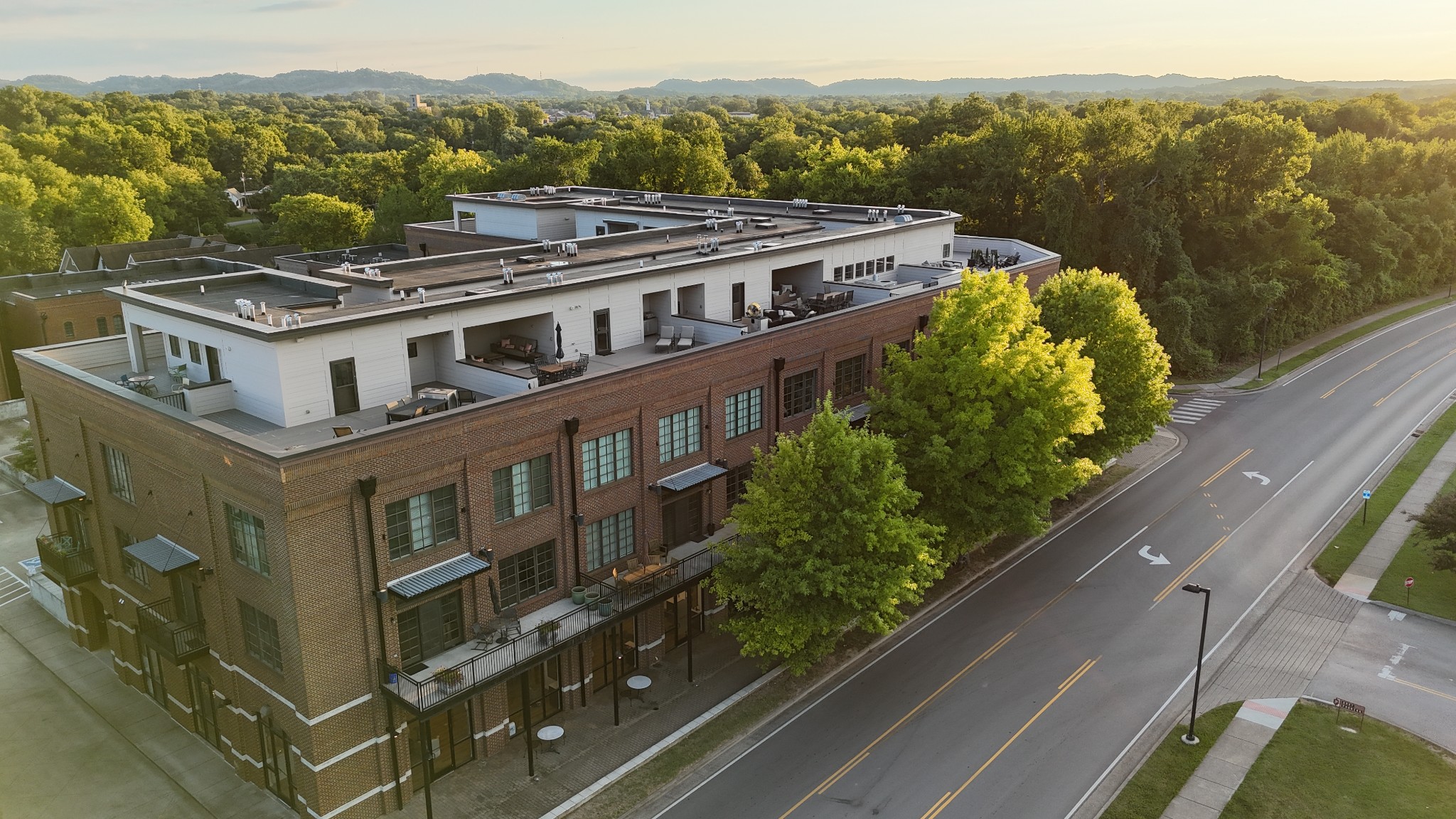 320 Liberty Pike, Unit 214 Franklin, TN 37064 - Photo 38 of 53 a view of a building with a mountain